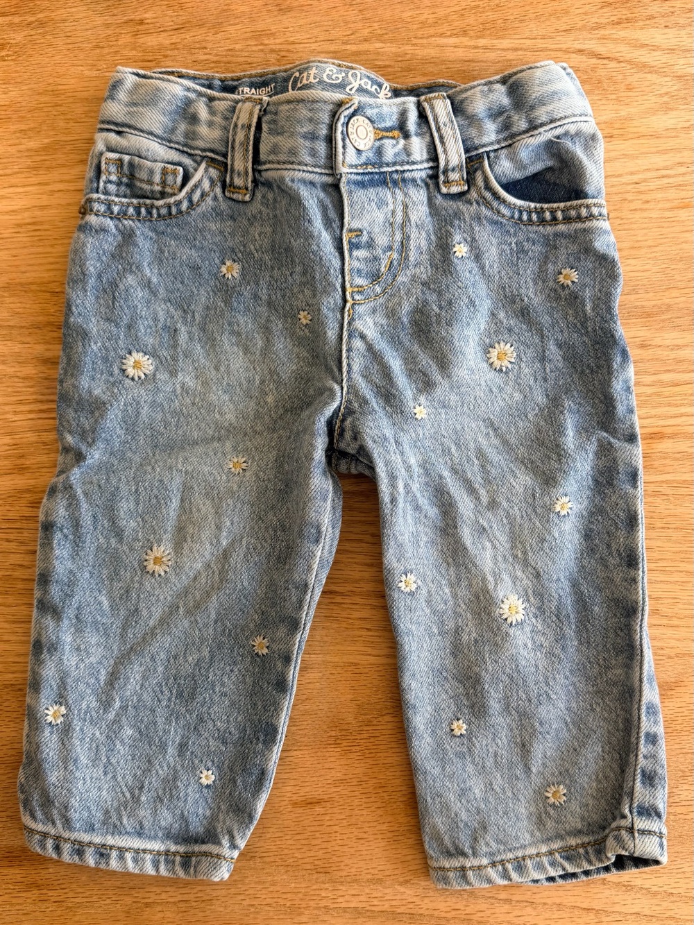12Month, Cat & Jack Light Blue Daisy Embroidered Jeans